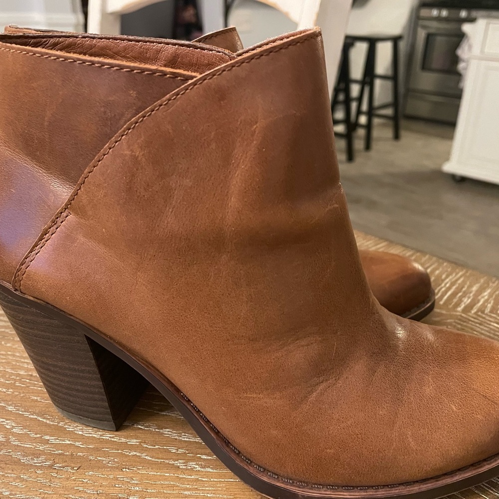 Luck brand Cognac Leather Booties. Size 9. Good condition